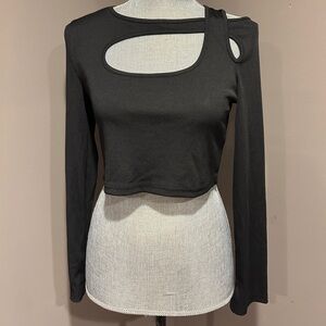 Black front crossing long sleeve shirt